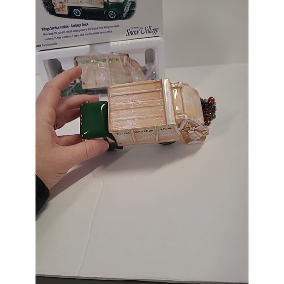 Dept 56 VILLAGE SANITATION TRUCK #54959 - 2 Available - Christmas Holiday - Picture 5 of 10